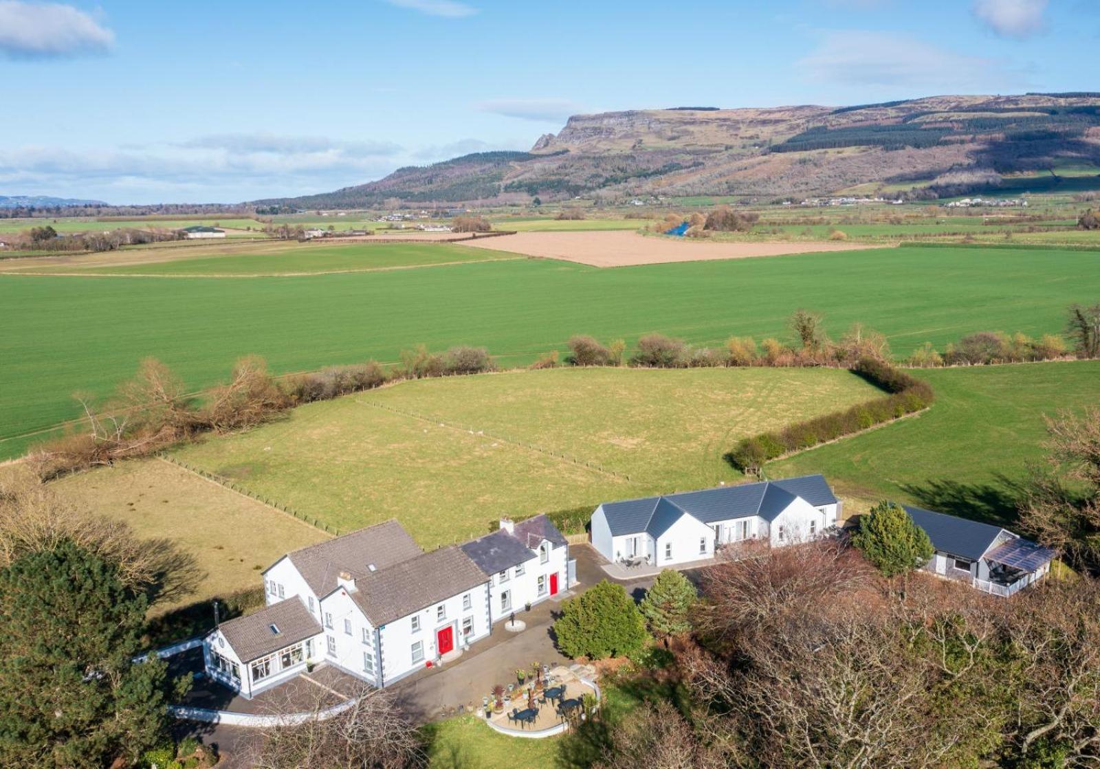 Willow House Bed & Breakfast And Orchard Studios Self Catering Limavady Exterior foto